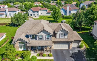 5750 Providence Dr, Hoffman Estates, IL 60192