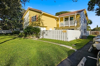 153 Seabreeze Cir, Jupiter, FL 33477