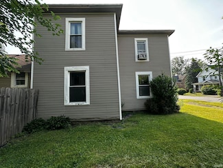 1114 W 4th St, Marion, IN 46952