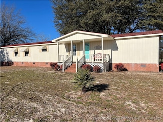 2077 Buies Mill Rd, Red Springs, NC 28377