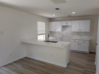 11726 Rolling Stream Dr, Tomball, TX 77375