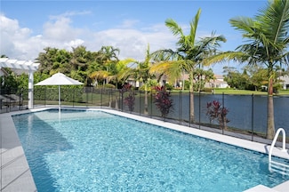 266 Riverway Dr, Vero Beach, FL 32963