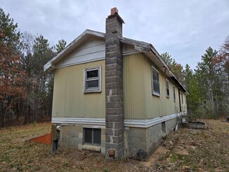 N9725 E Lynne Ave, Necedah, WI 54646