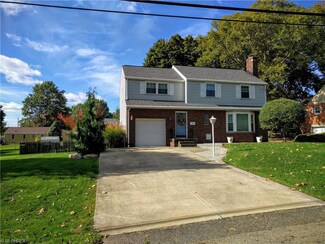 2621 Demington Ave NW, Canton, OH 44708