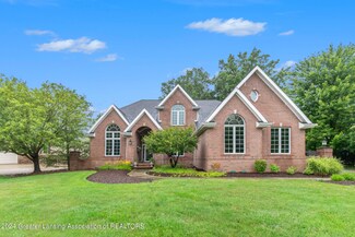 6440 Heathfield Dr, East Lansing, MI 48823