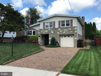 9306 Laramie Rd, Philadelphia, PA 19115