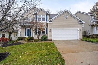 1205 Cloverberry Ct, Broadview Heights, OH 44147