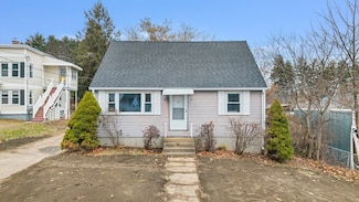 28 Joffre St, Manchester, NH 03102
