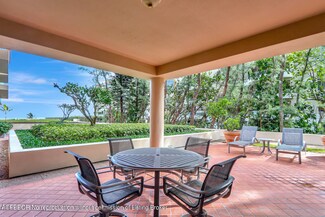 2 N Breakers Row Unit T2, Palm Beach, FL 33480