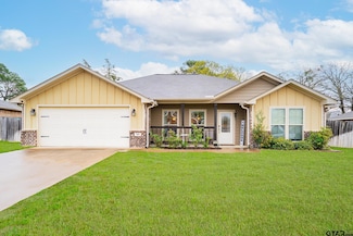 393 Noah, Lindale, TX 75771