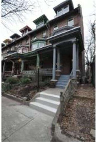 259 S Farragut St, Philadelphia, PA 19139