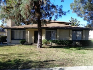 1129 Oxford Dr Unit B, Redlands, CA 92374