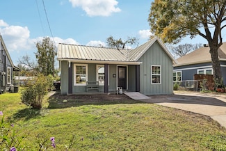 314 Greenwood St, Terrell, TX 75160