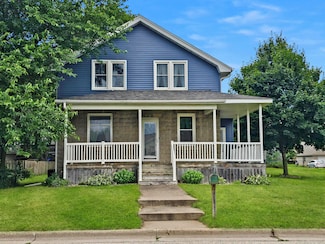 412 2nd Ave E, Holmen, WI 54636