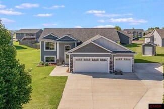 137 137 Timberwolf Ct, Mankato, MN 56001
