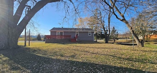 2130 Douglas Dr N, Golden Valley, MN 55422