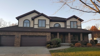 14 Eileen Rd, Wyoming, PA 18644