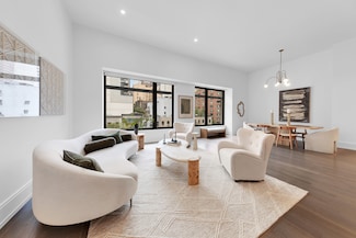 301 E 50th St Unit 4D, New York, NY 10022