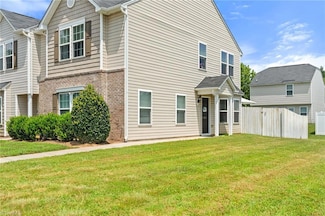 3933 Village Park Ct, Winston Salem, NC 27127