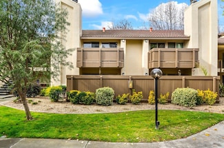 3701 Colonial Dr Unit 156, Modesto, CA 95356