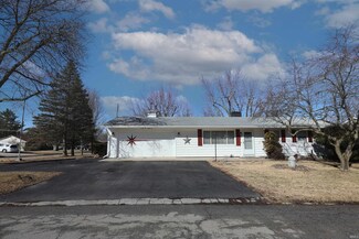2226 N Glendale Dr, Fort Wayne, IN 46804
