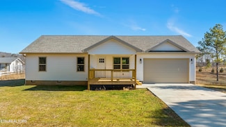 1510 Smoky View Dr, Dandridge, TN 37725