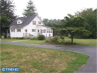 530 Upper Neck Rd, Elmer, NJ 08318