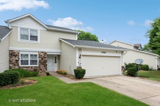 1082 Colony Lake Dr, Schaumburg, IL 60194