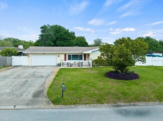 1560 Bel Keene Dr, Clearwater, FL 33756