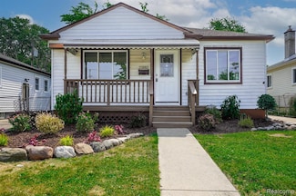 23082 Tuscany Ave, Eastpointe, MI 48021