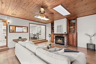 6313 Bluebell Ave, North Hollywood, CA 91606