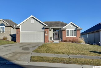 18912 Josephine St, Omaha, NE 68136