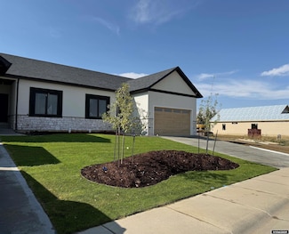 1375 Morado Dr, Casper, WY 82609