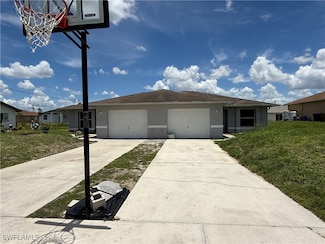 1135 Harry Ave S, Lehigh Acres, FL 33973