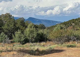 68 Canyon Rd, Sandia Park, NM 87047