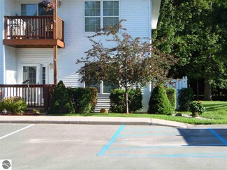 1015 E Lincoln St Unit 17, East Tawas, MI 48730