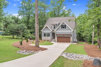 5504 Earle Rd, Raleigh, NC 27606