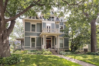 112 Western Ave N Unit 4, Saint Paul, MN 55102