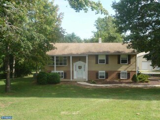 349 Lambertville Hopewell Rd, Lambertville, NJ 08530