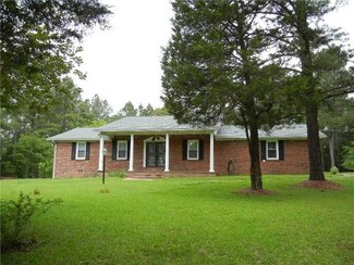 3302 Joe Dillon Rd, Michie, TN 38357