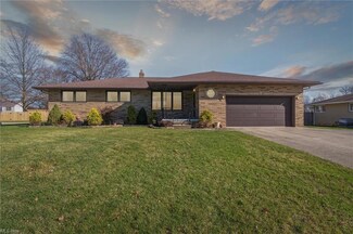 8531 Fox Hollow Dr, Broadview Heights, OH 44147