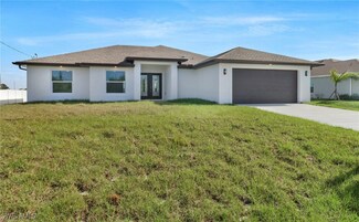 381 Paulcrest Ave, Lehigh Acres, FL 33974