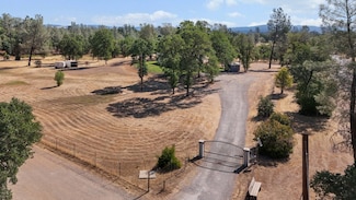 20758 State Highway 299 E, Redding, CA 96003