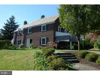 453 Sherwood St, Reading, PA 19607