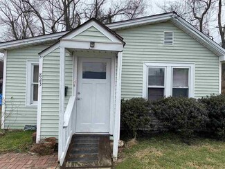 823 28th St W, Huntington, WV 25704