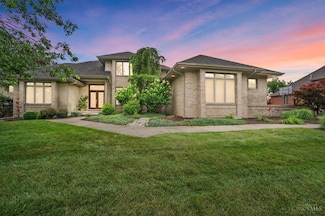 1098 River Forest Dr, Maineville, OH 45039