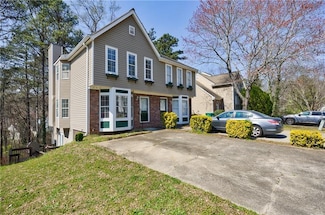 5182 Laurel Bridge Ct SE, Smyrna, GA 30082