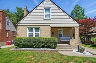 3844 St Johns Terrace, Deer Park, OH 45236