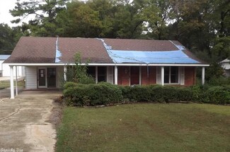 W College Ave, Monticello, AR 71655