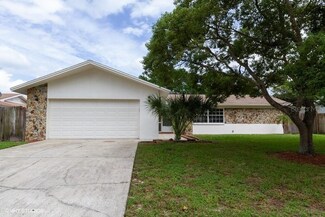 11140 Island Pine Dr, Port Richey, FL 34668